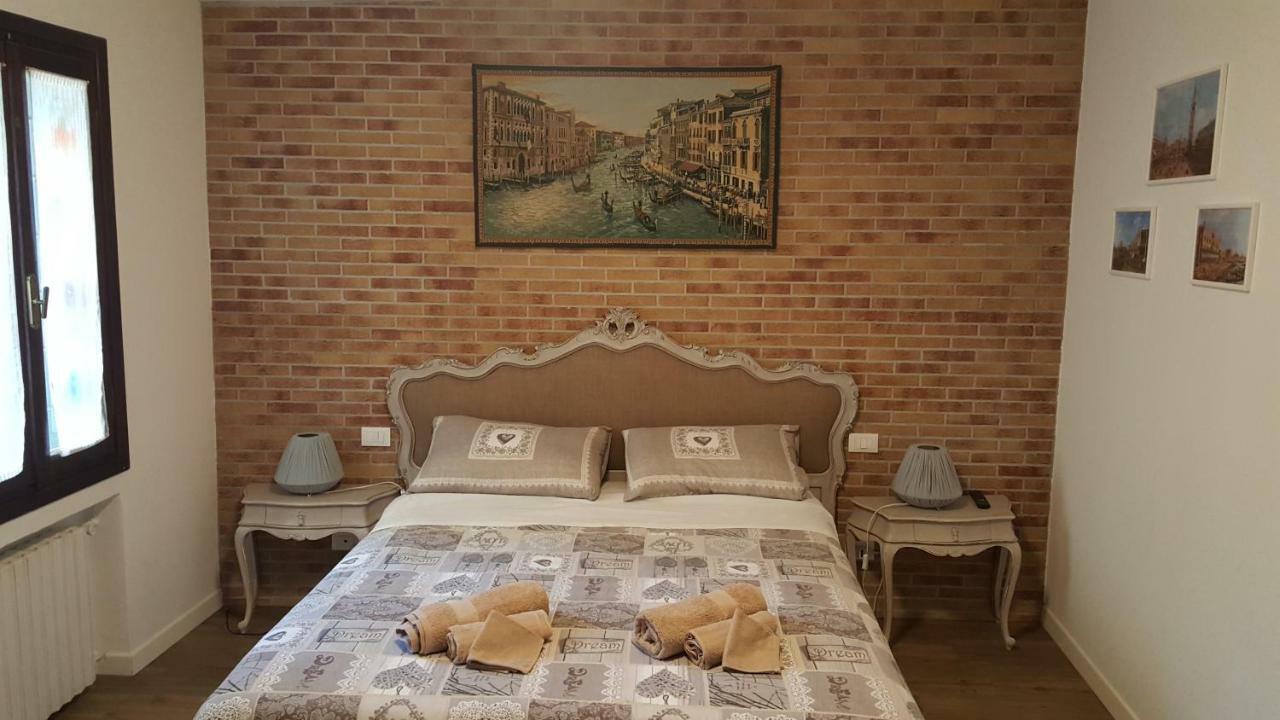 La Corte Incantata Venesia Bagian luar foto